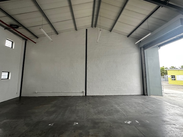 To Let commercial Property for Rent in Maitland Western Cape